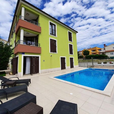 Smaragdna Villa Yourcroatiaholiday Premantura Bagian luar foto