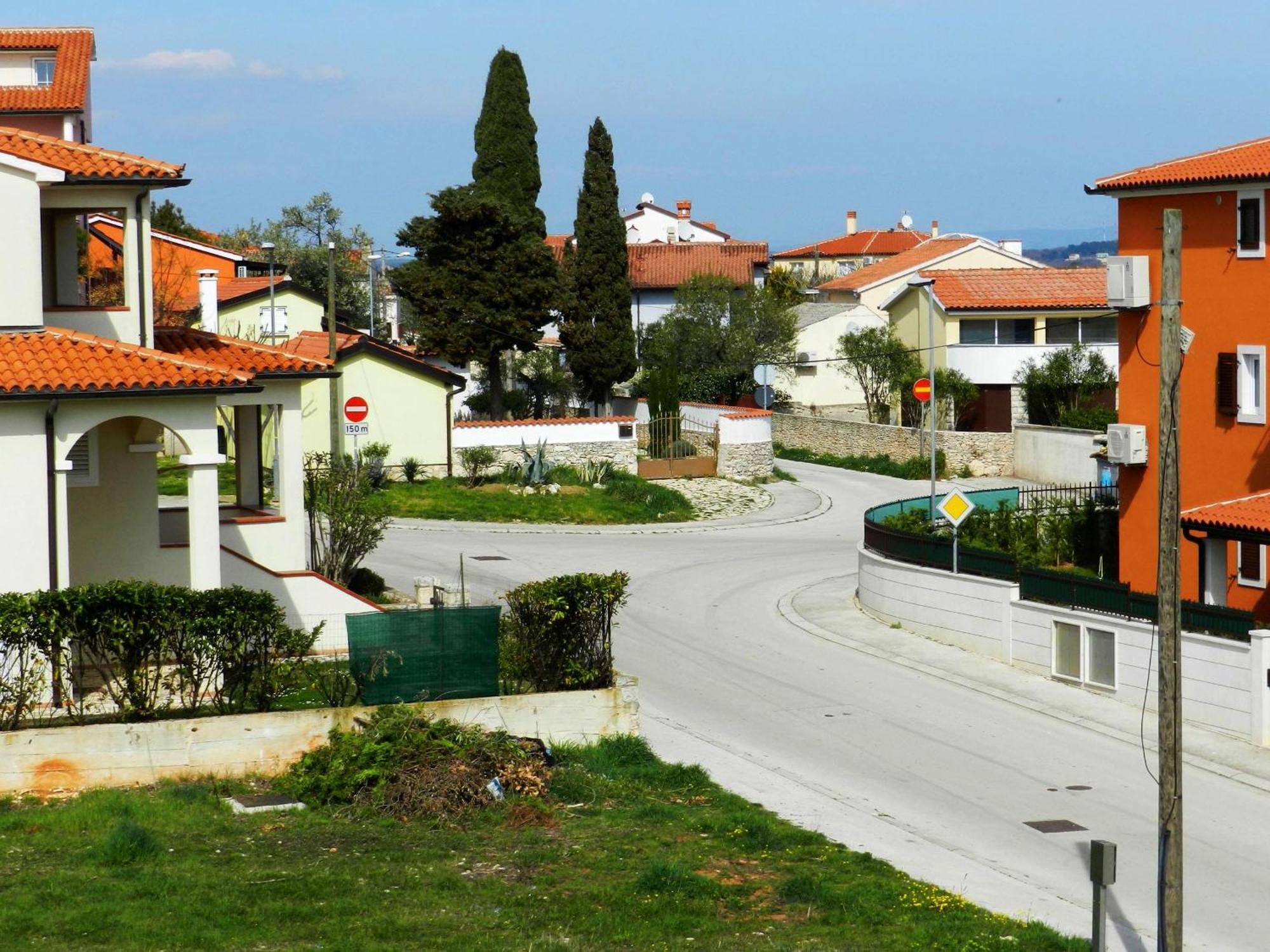 Smaragdna Villa Yourcroatiaholiday Premantura Bagian luar foto