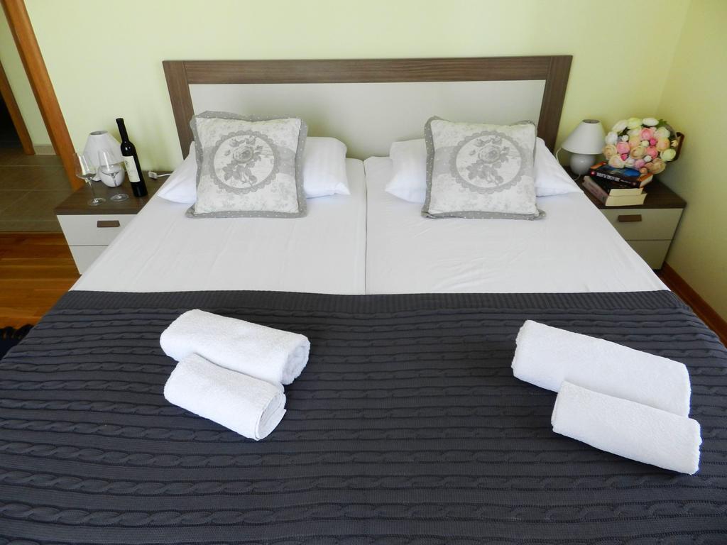 Smaragdna Villa Yourcroatiaholiday Premantura Bagian luar foto