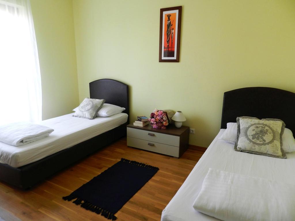 Smaragdna Villa Yourcroatiaholiday Premantura Bagian luar foto