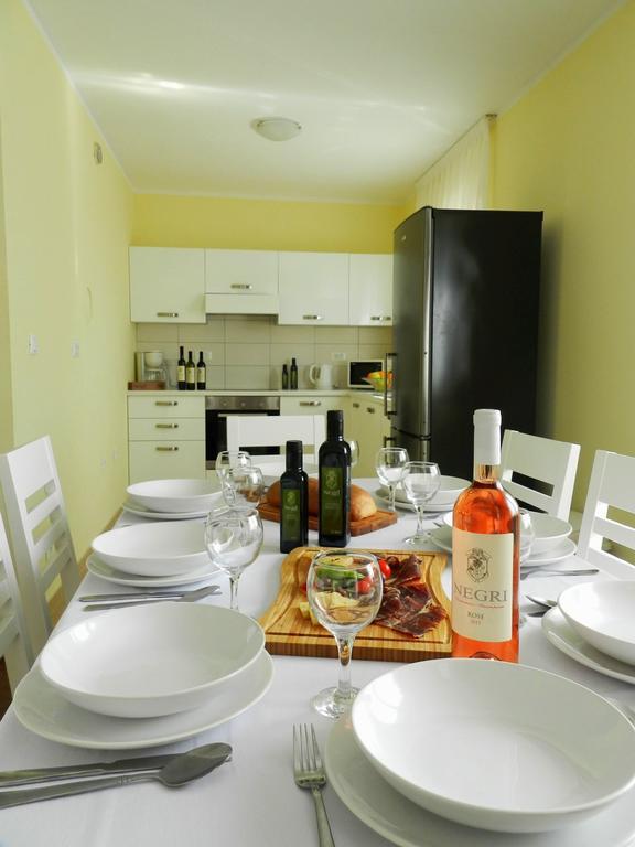 Smaragdna Villa Yourcroatiaholiday Premantura Bagian luar foto