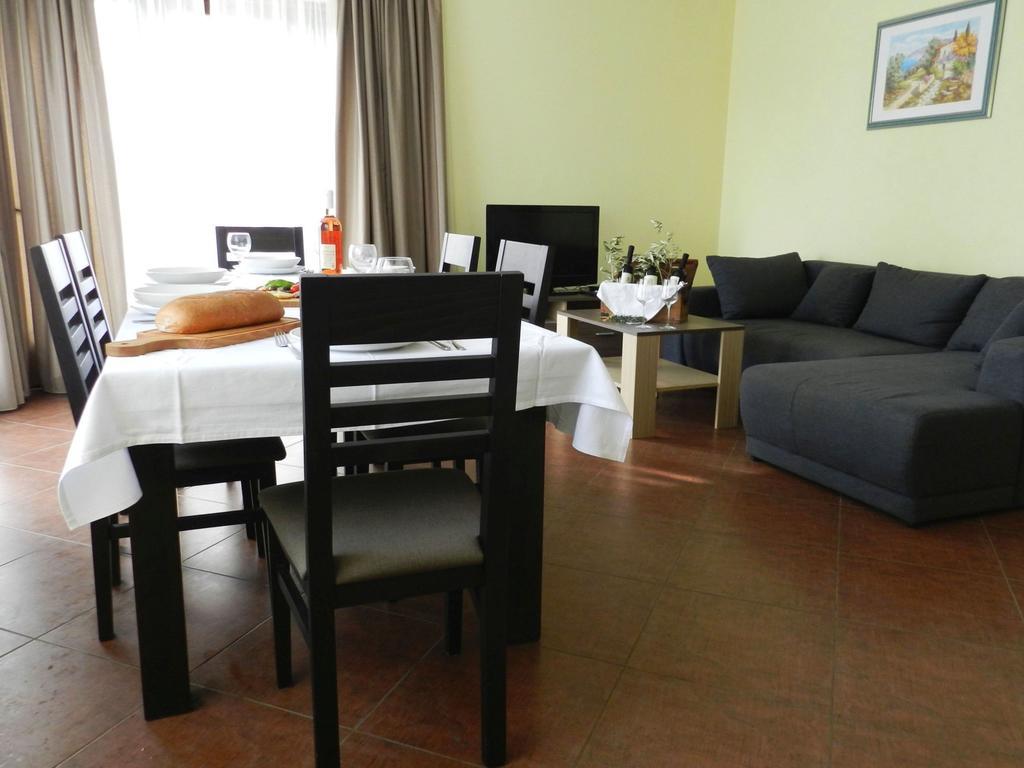Smaragdna Villa Yourcroatiaholiday Premantura Bagian luar foto
